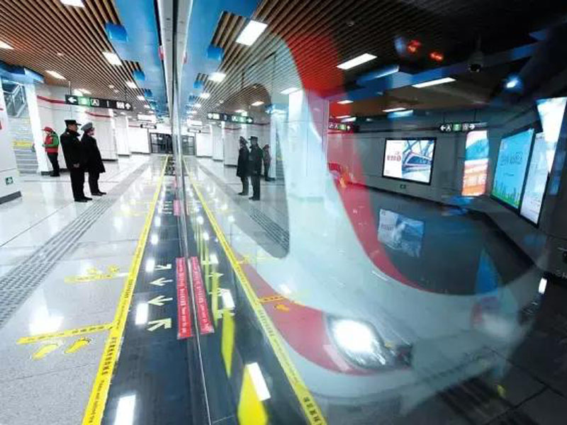 �ϲ�����4����